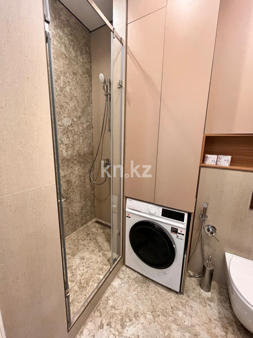 Аренда 1-комнатной квартиры посуточно, 37 м² в Алматы - фото 8