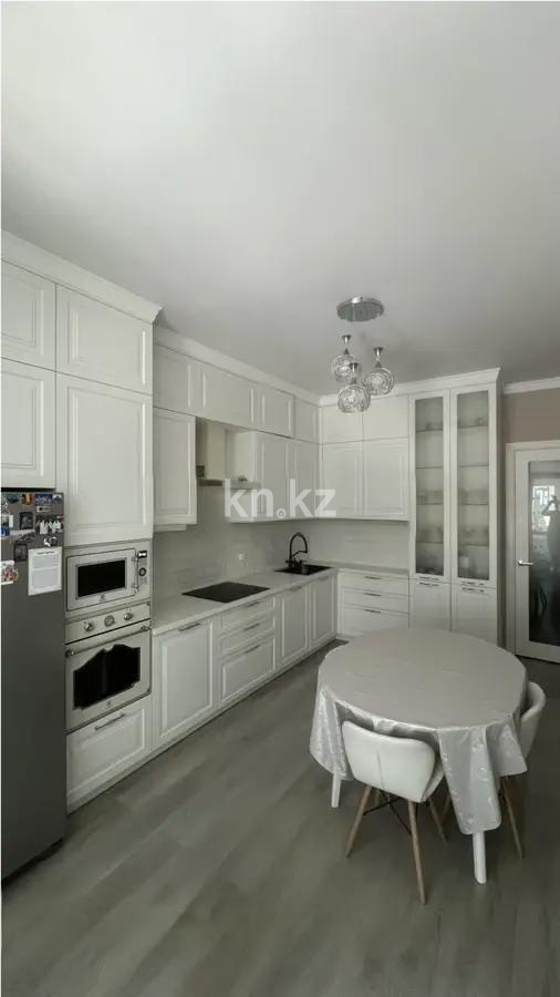 Продажа 4-комнатной квартиры, 132 м², пр. Кабанбай батыра, дом  56б в Астане - фото 5