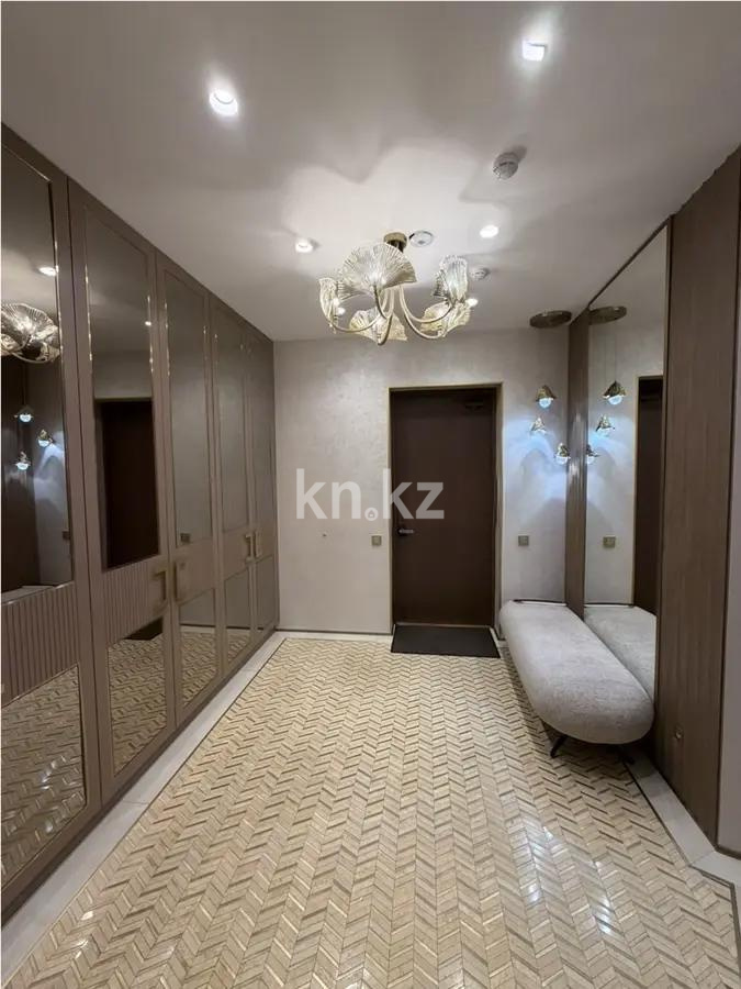 Продажа 5-комнатной квартиры, 245 м² в Астане - фото 8