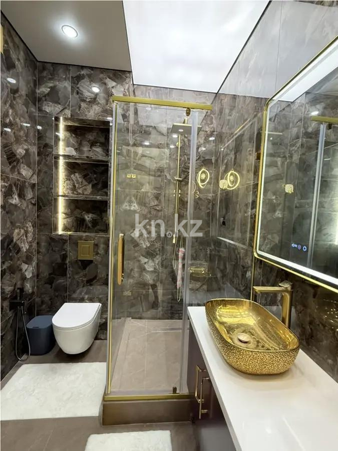 Продажа 3-комнатной квартиры, 125 м², ул. Калдаякова, дом  8/2 в Астане - фото 5