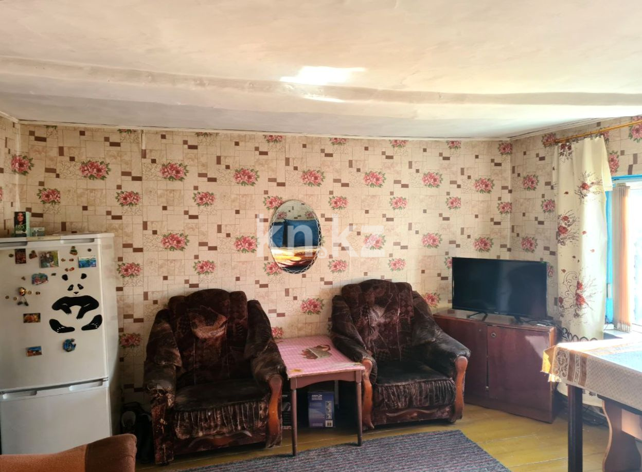 Продажа 3-комнатного дома, 40 м², ул. Героев в Усть-Каменогорске - фото 4