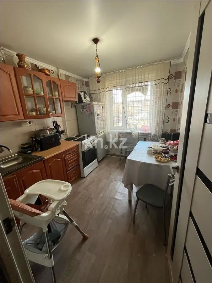 Продажа 3-комнатной квартиры, 66 м², мкр. Восток-2, дом  18 в Караганде - фото 4