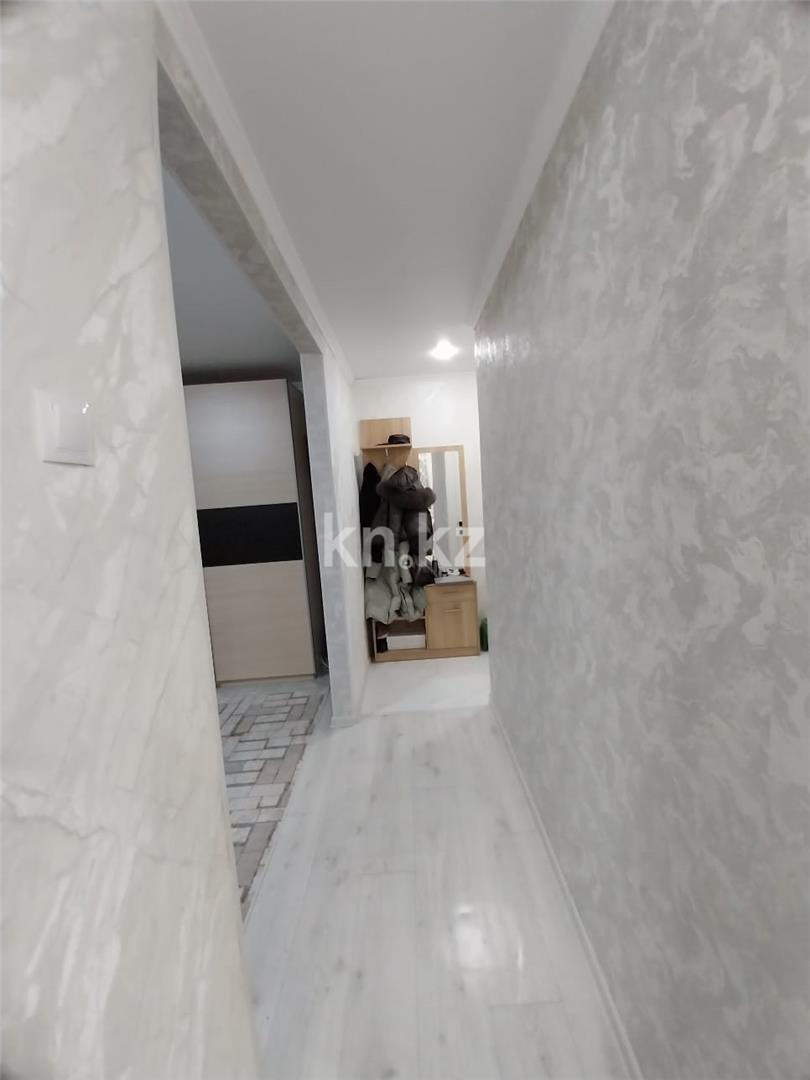 Продажа 1-комнатной квартиры, 30 м², мкр-н 12 в Караганде - фото 7