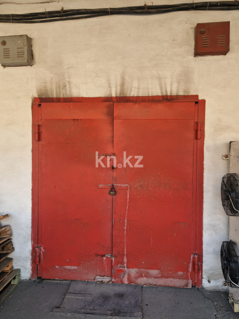 Аренда , 70 м², ул. Казахстан, дом  164 в Усть-Каменогорске