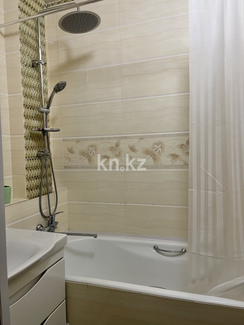 Продажа 2-комнатной квартиры, 60.2 м² в Алматы - фото 11