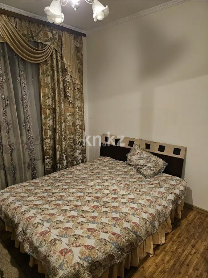 Продажа 2-комнатной квартиры, 70 м², ул. Абдуллиных, дом  56 в Алматы - фото 2