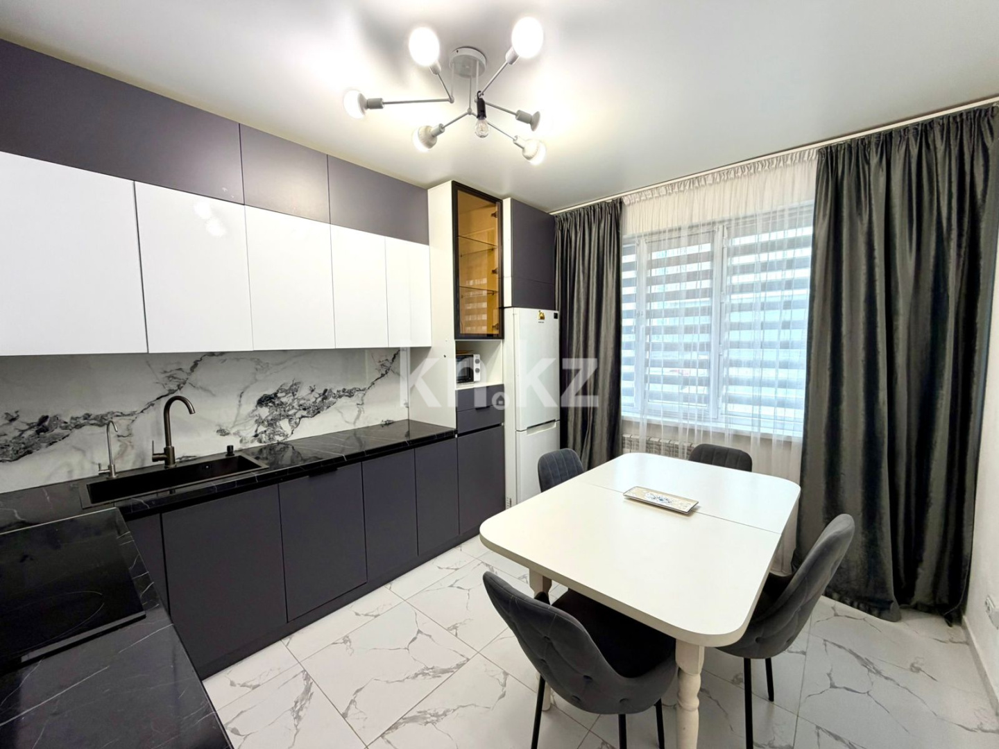 Продажа 2-комнатной квартиры, 61.6 м² в Алматы