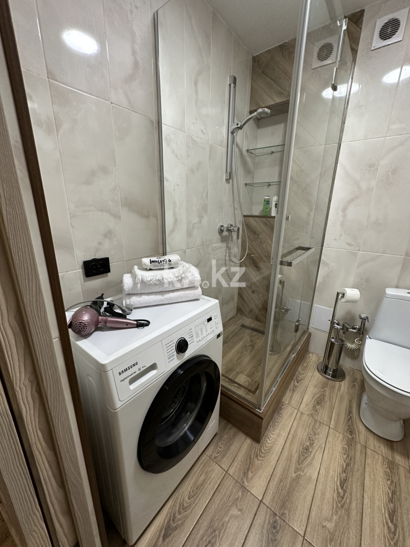 Аренда 1-комнатной квартиры, 27 м², ул. Карасай батыра, дом  326 в Алматы - фото 6