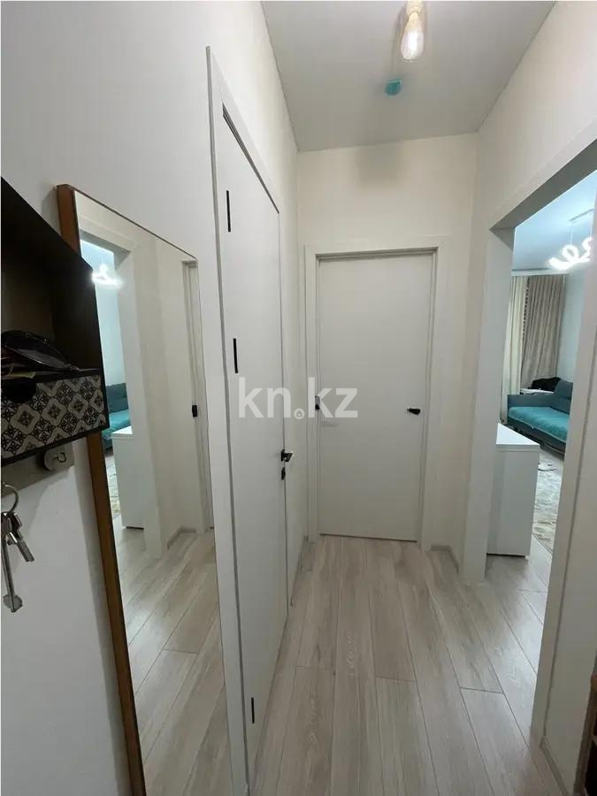 Продажа 1-комнатной квартиры, 40 м², ул. Нажимеденова, дом  28/1 в Астане - фото 4