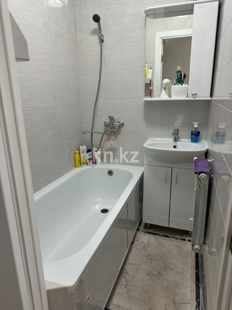 Продажа 2-комнатной квартиры, 47 м², пр. Момышулы в Темиртау - фото 16