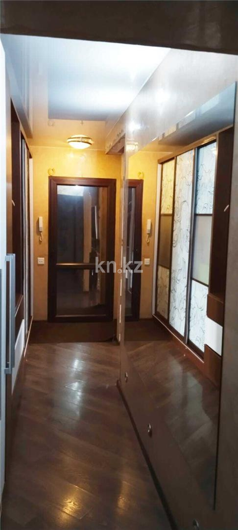 Продажа 3-комнатной квартиры, 65 м², мкр-н Орбита-1 в Караганде - фото 12