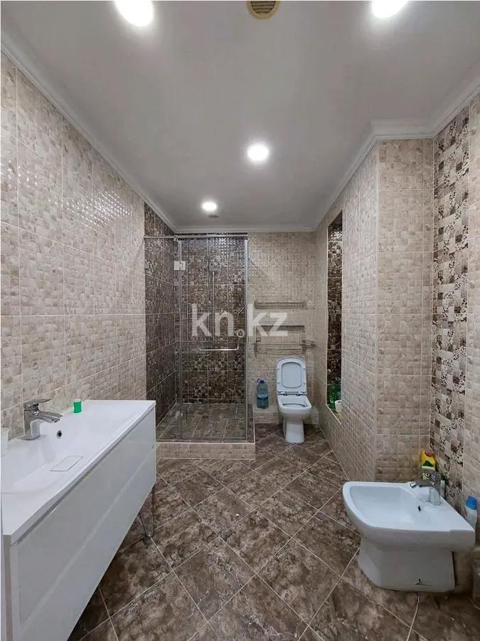 Продажа 3-комнатной квартиры, 117 м², ул. Абдуллиных, дом  28/1 в Алматы - фото 7