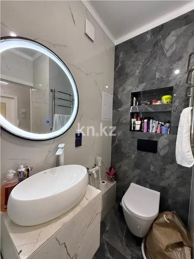 Продажа 1-комнатной квартиры, 38 м², мкр-н 5, дом  2А в Алматы - фото 4