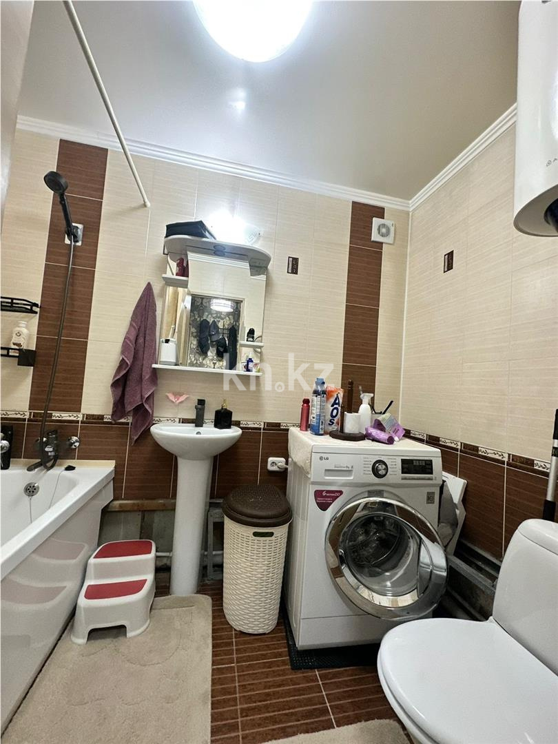 Продажа 2-комнатной квартиры, 44 м², ул. Ержанова в Караганде - фото 6