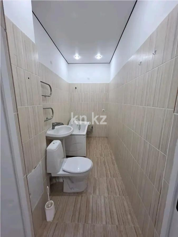 Продажа 2-комнатной квартиры, 60 м², ул. Сыганак в Астане - фото 4