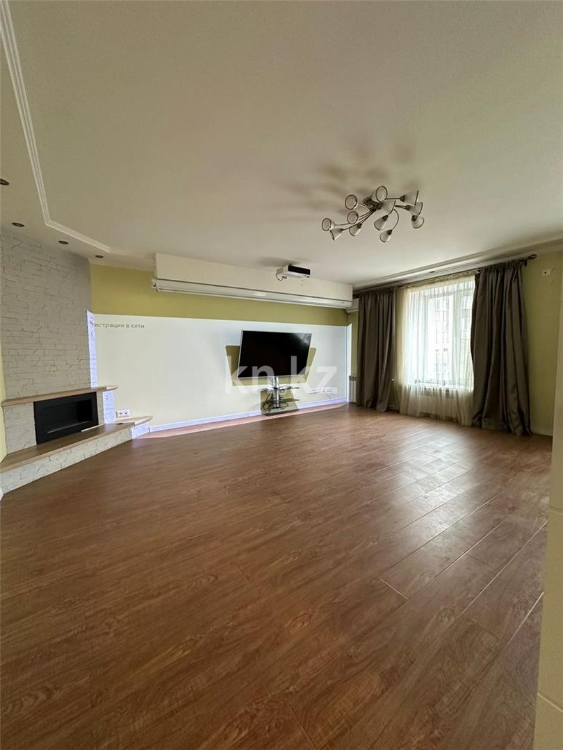 Продажа 4-комнатной квартиры, 180 м², пр. Н. Абдирова в Караганде - фото 4