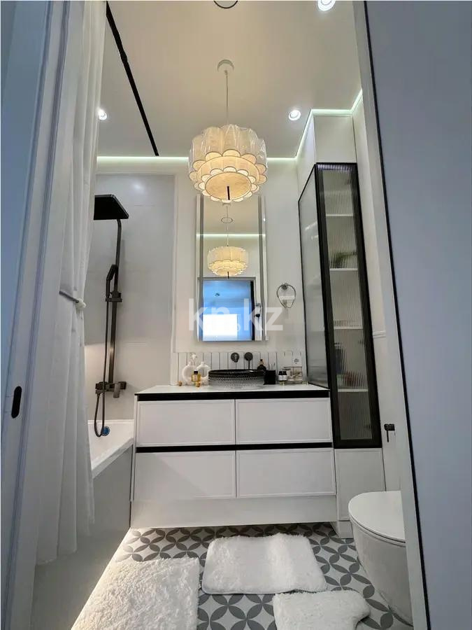 Продажа 2-комнатной квартиры, 55 м² в Алматы - фото 4