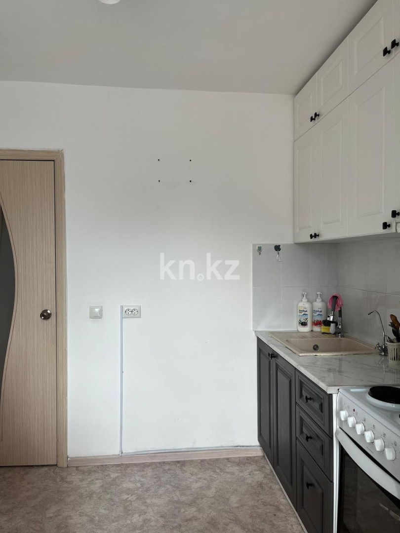 Продажа 1-комнатной квартиры, 34 м², ул. Омарова, дом  23 в Астане - фото 3