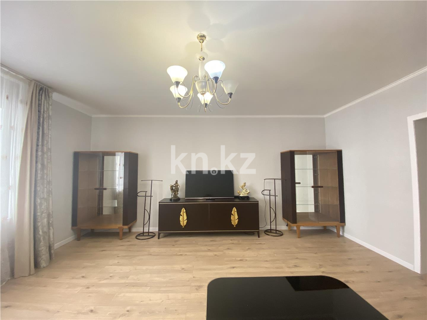 Продажа 2-комнатной квартиры, 85.9 м² в Астане - фото 2
