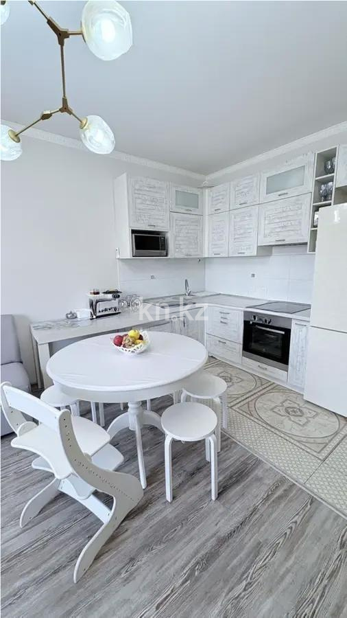 Продажа 3-комнатной квартиры, 67 м², ул. Навои, дом  37 в Алматы - фото 3