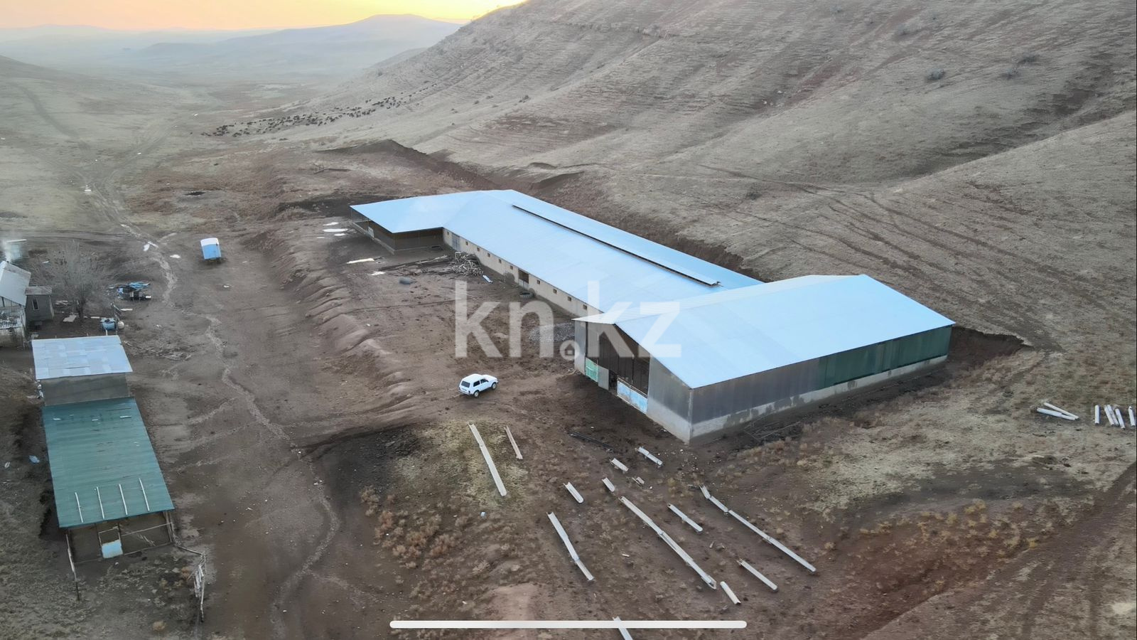 Продажа , 1200 м², мкр. Казыгурт, дом  032 в Шымкенте