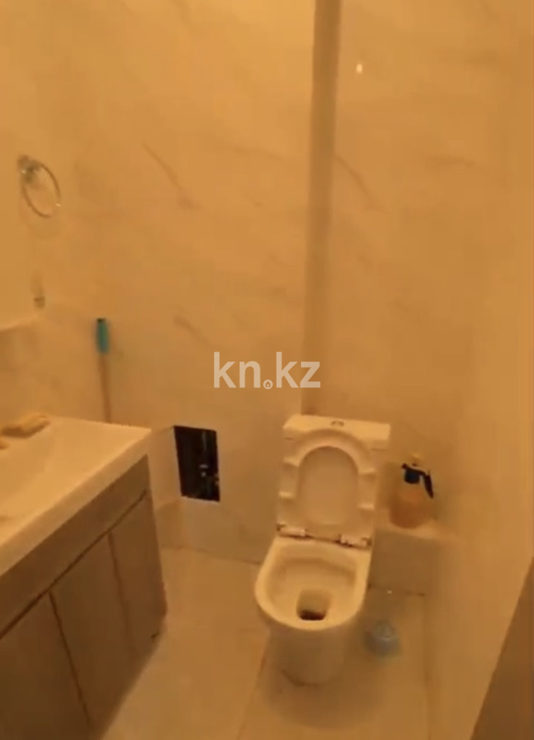 Аренда 3-комнатной квартиры, 102 м² в Астане - фото 10