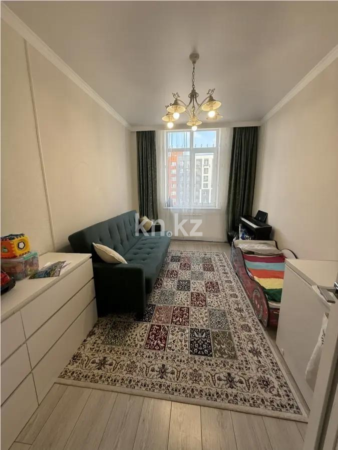 Продажа 3-комнатной квартиры, 83 м², ул. Омарова, дом  27 в Астане - фото 2