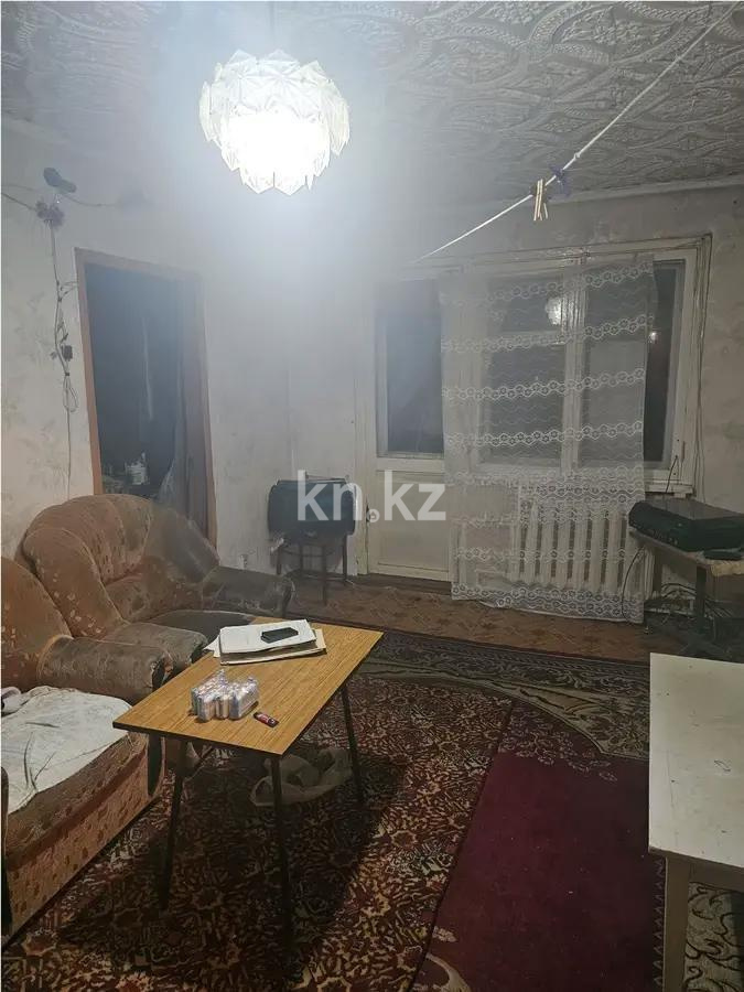 Продажа 3-комнатной квартиры, 50 м², ул. Ержанова, дом  24 в Караганде