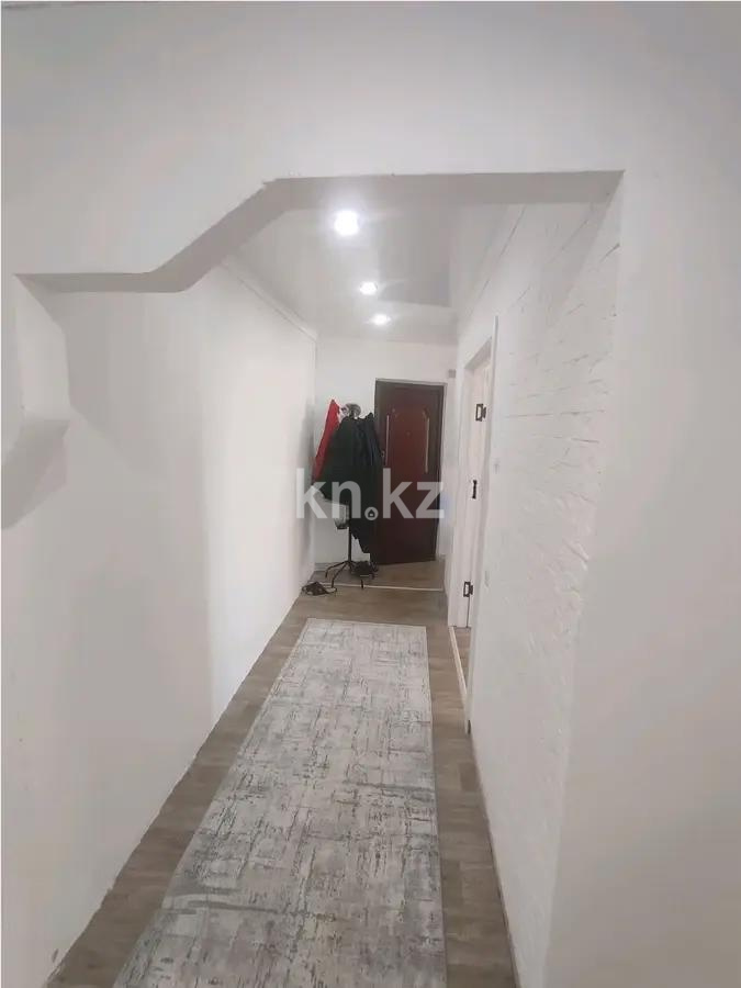 Продажа 3-комнатной квартиры, 67 м², мкр. Восток-2, дом  18 в Караганде - фото 7