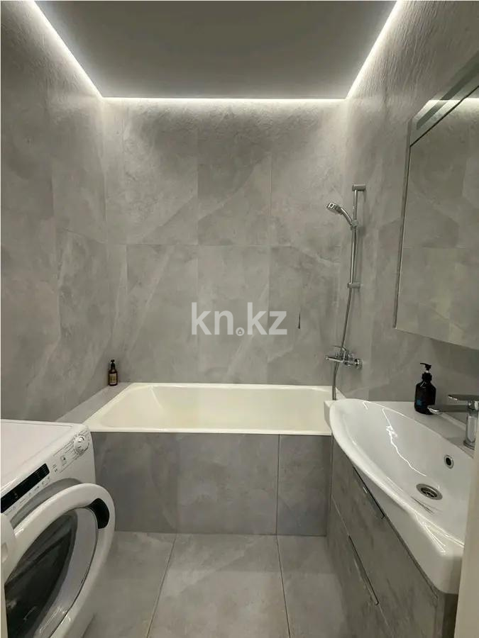 Продажа 3-комнатной квартиры, 70 м² в Алматы - фото 4