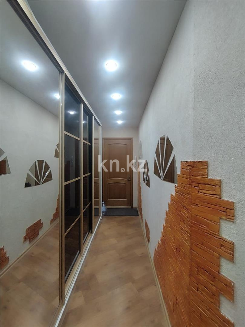 Продажа 4-комнатной квартиры, 90 м², мкр-н 8-й в Темиртау - фото 12