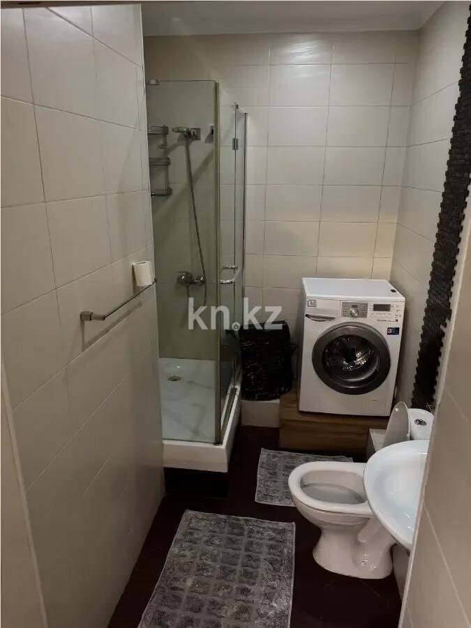 Продажа 2-комнатной квартиры, 74.5 м² в Алматы - фото 3