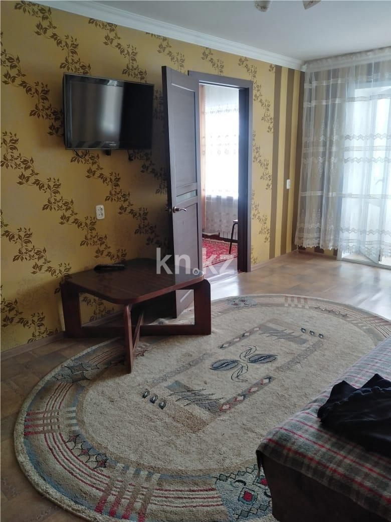 Продажа 2-комнатной квартиры, 44 м², пр. Назарбаева, дом  23 в Караганде - фото 2