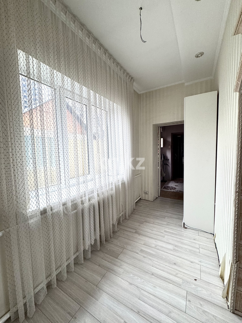 Продажа 6-комнатного дома, 200 м², ул. Грибоедова в Алматы - фото 8