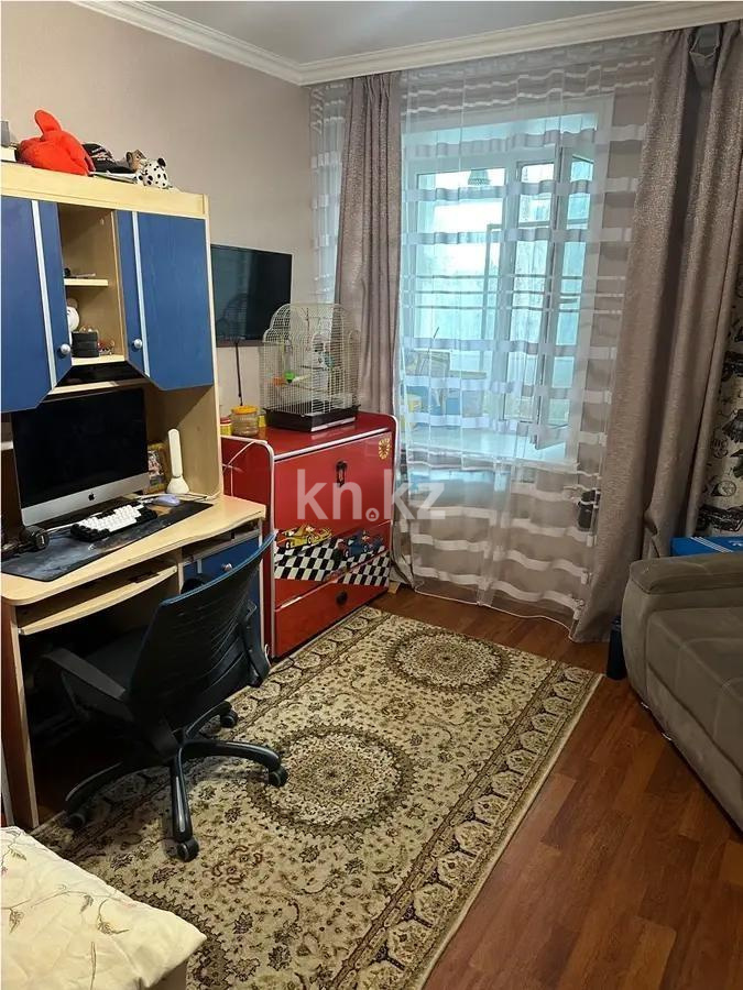 Продажа 4-комнатной квартиры, 98 м², ул. Кажымукана, дом  26 в Астане - фото 4