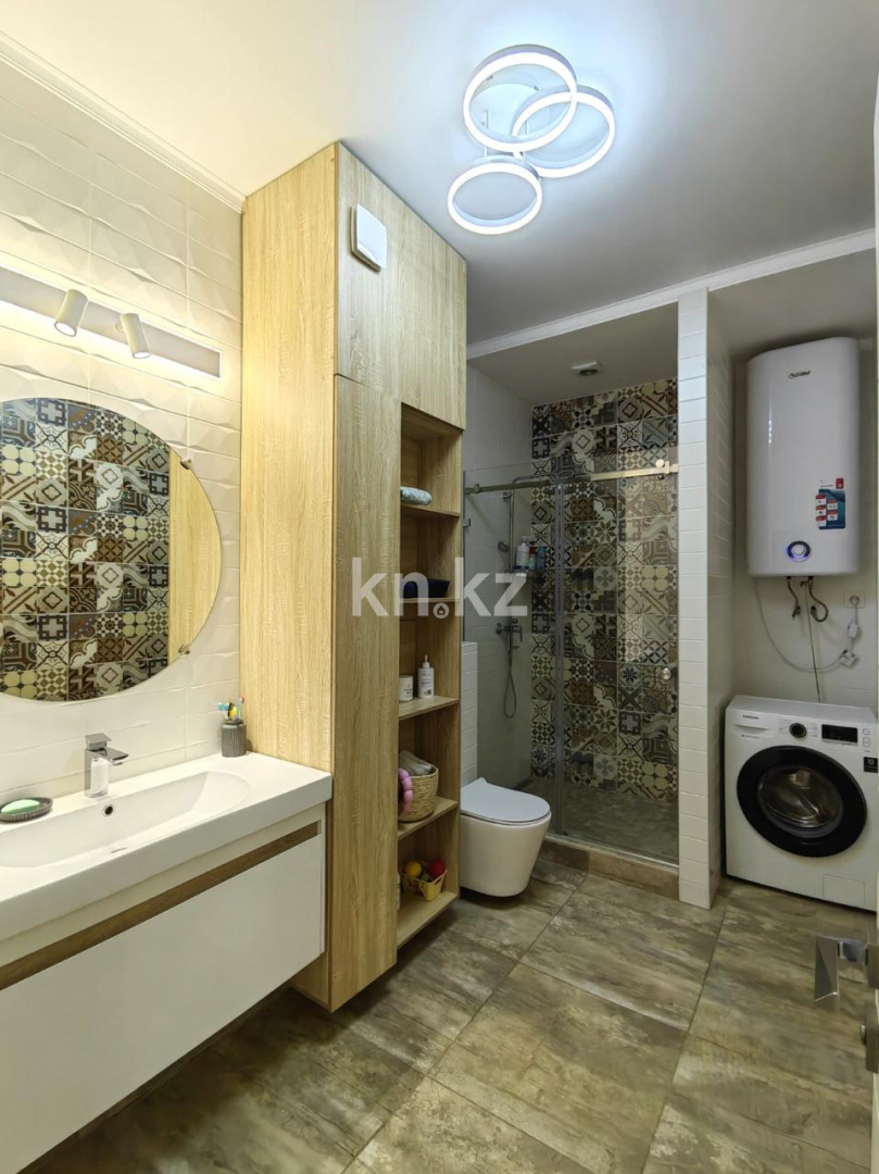 Продажа 4-комнатной квартиры, 138.4 м² в Караганде - фото 12