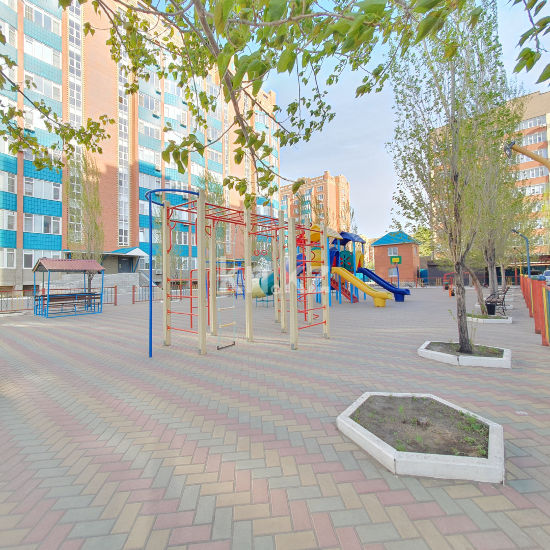 Продажа 2-комнатной квартиры, 82.7 м² в Актобе - фото 29