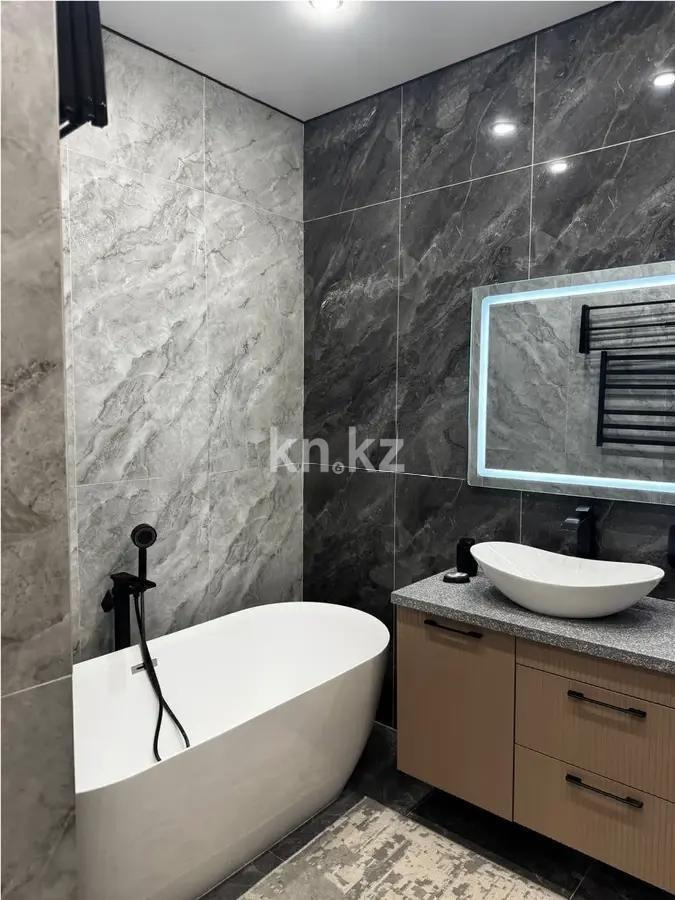 Продажа 4-комнатной квартиры, 90.3 м², пр. Туран, дом  52/5 в Астане - фото 5