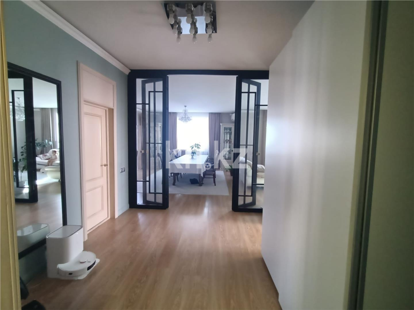 Продажа 5-комнатной квартиры, 200 м² в Астане - фото 6