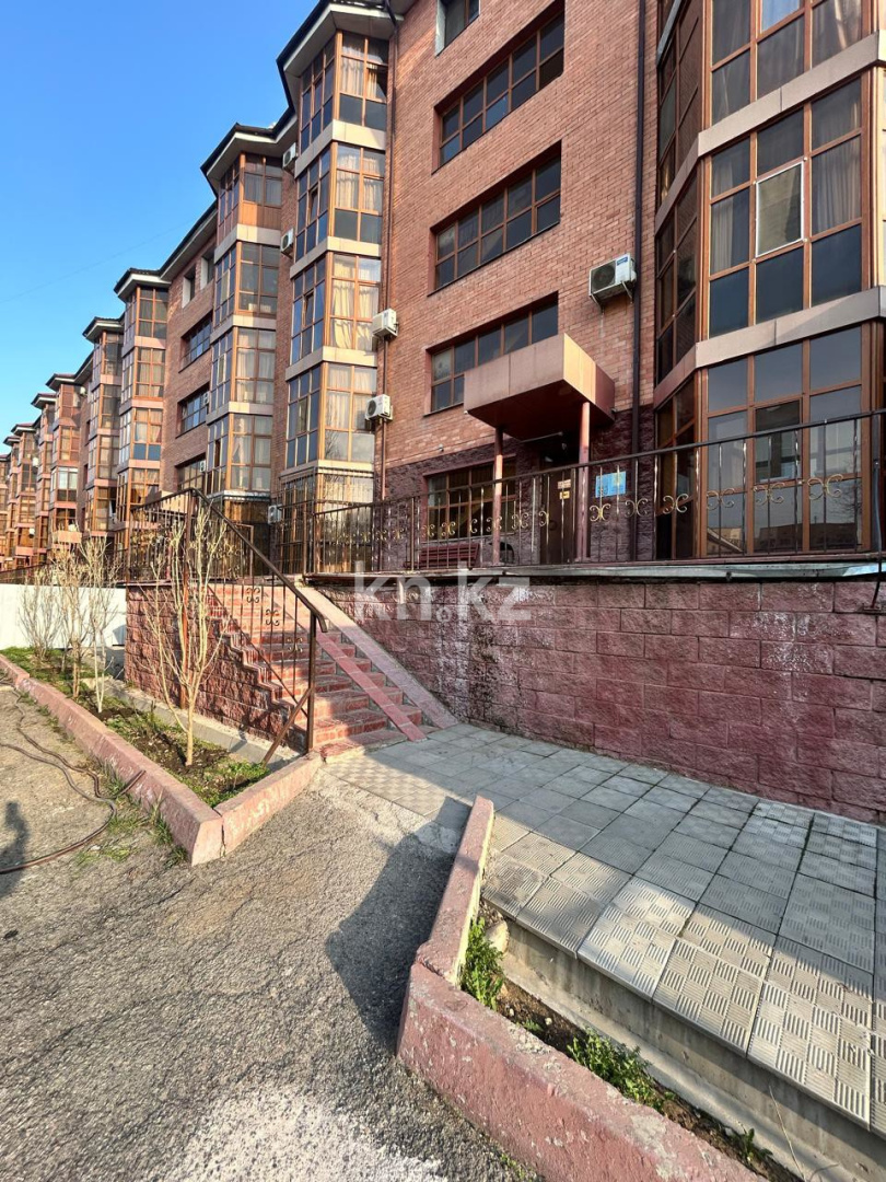 Продажа 2-комнатной квартиры, 80 м² в Алматы - фото 15