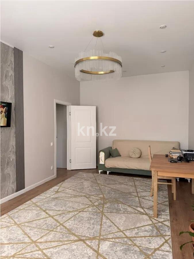Продажа 2-комнатной квартиры, 58 м² в Астане