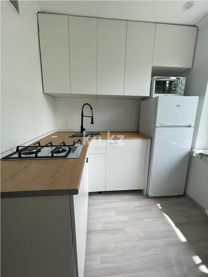 Продажа 2-комнатной квартиры, 43 м², мкр-н 10, дом  8В в Алматы - фото 3