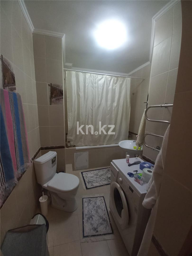 Продажа 2-комнатной квартиры, 66 м², ул. Сатпаева в Астане - фото 5