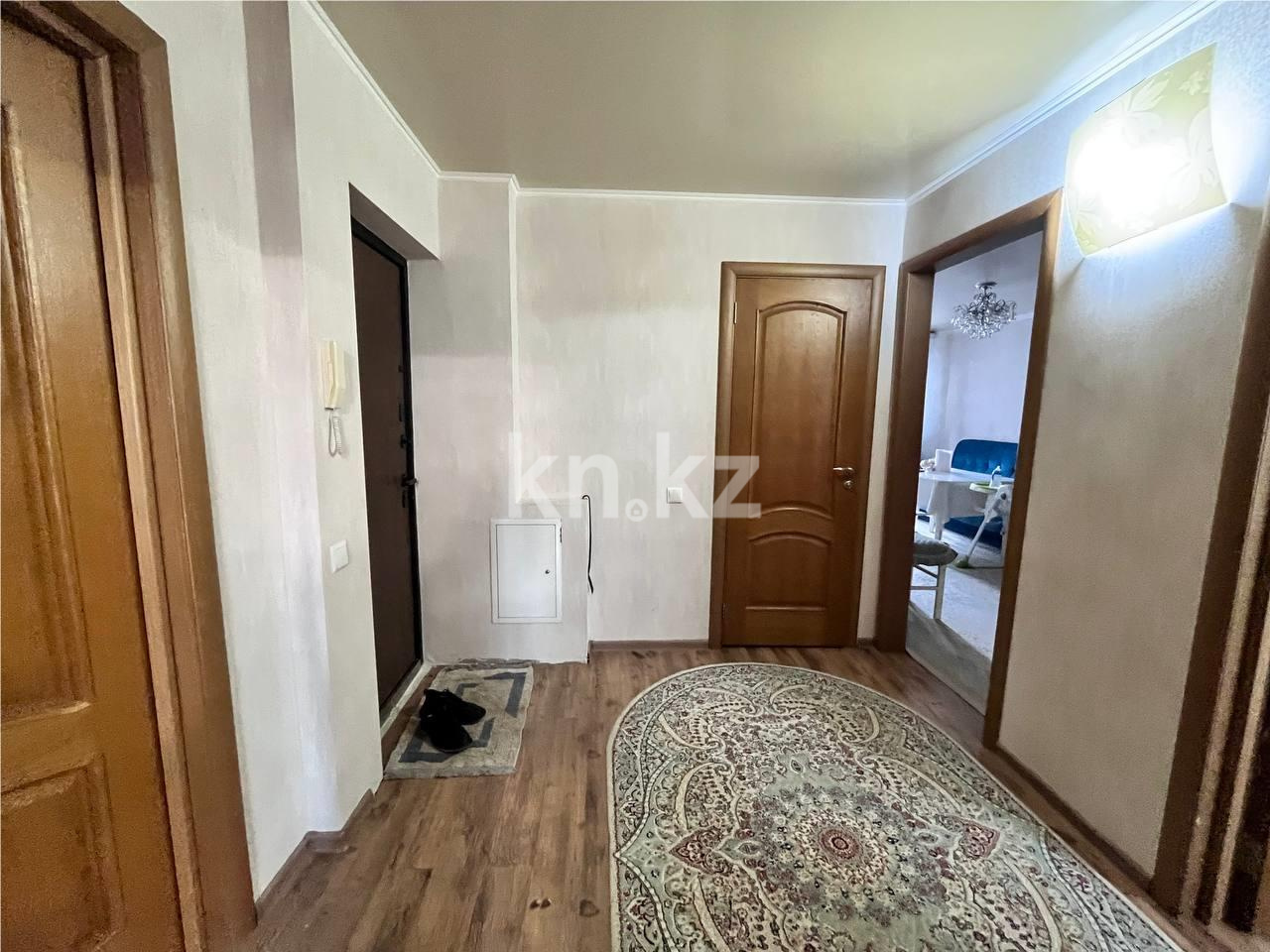 Продажа 4-комнатной квартиры, 76 м², ул. Дюсембекова в Караганде - фото 18