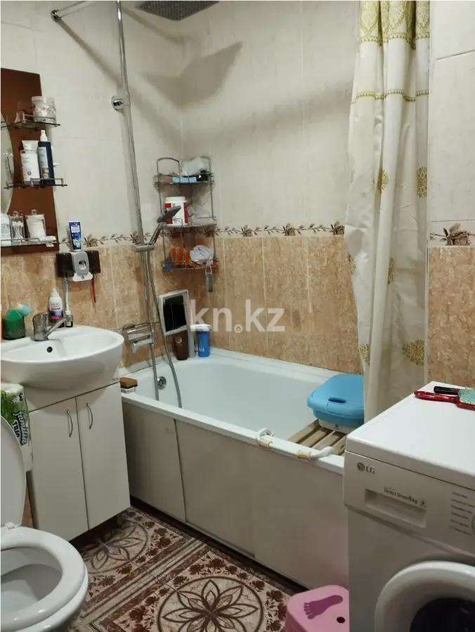 Продажа 2-комнатной квартиры, 40 м², мкр-н 1, дом  56 в Алматы - фото 4