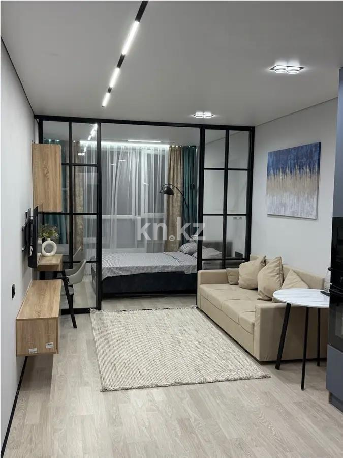 Продажа 1-комнатной квартиры, 39 м², ул. Толе би, дом  285/8 в Алматы