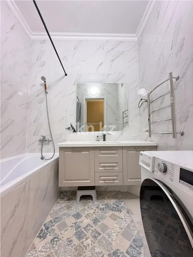 Продажа 3-комнатной квартиры, 107 м², ул. Мухамедханова, дом  4 в Астане - фото 4