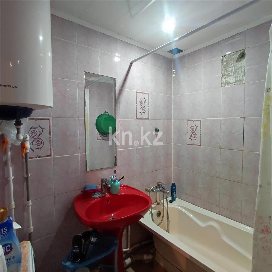 Продажа 4-комнатной квартиры, 60 м², мкр-н 3 в Абае - фото 8