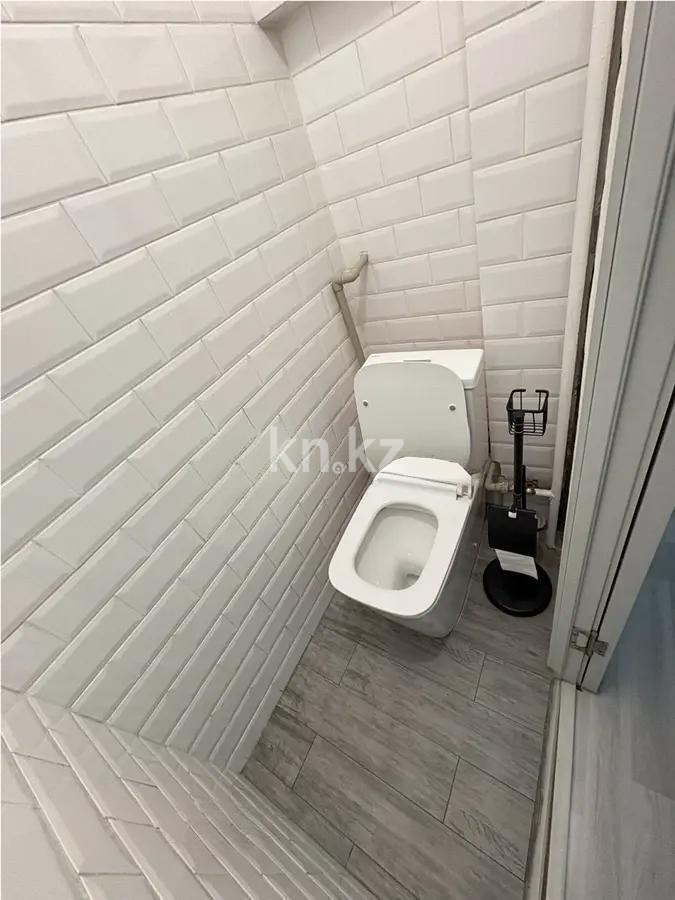Продажа 3-комнатной квартиры, 75 м², ул. Розыбакиева, дом  33 в Алматы - фото 5