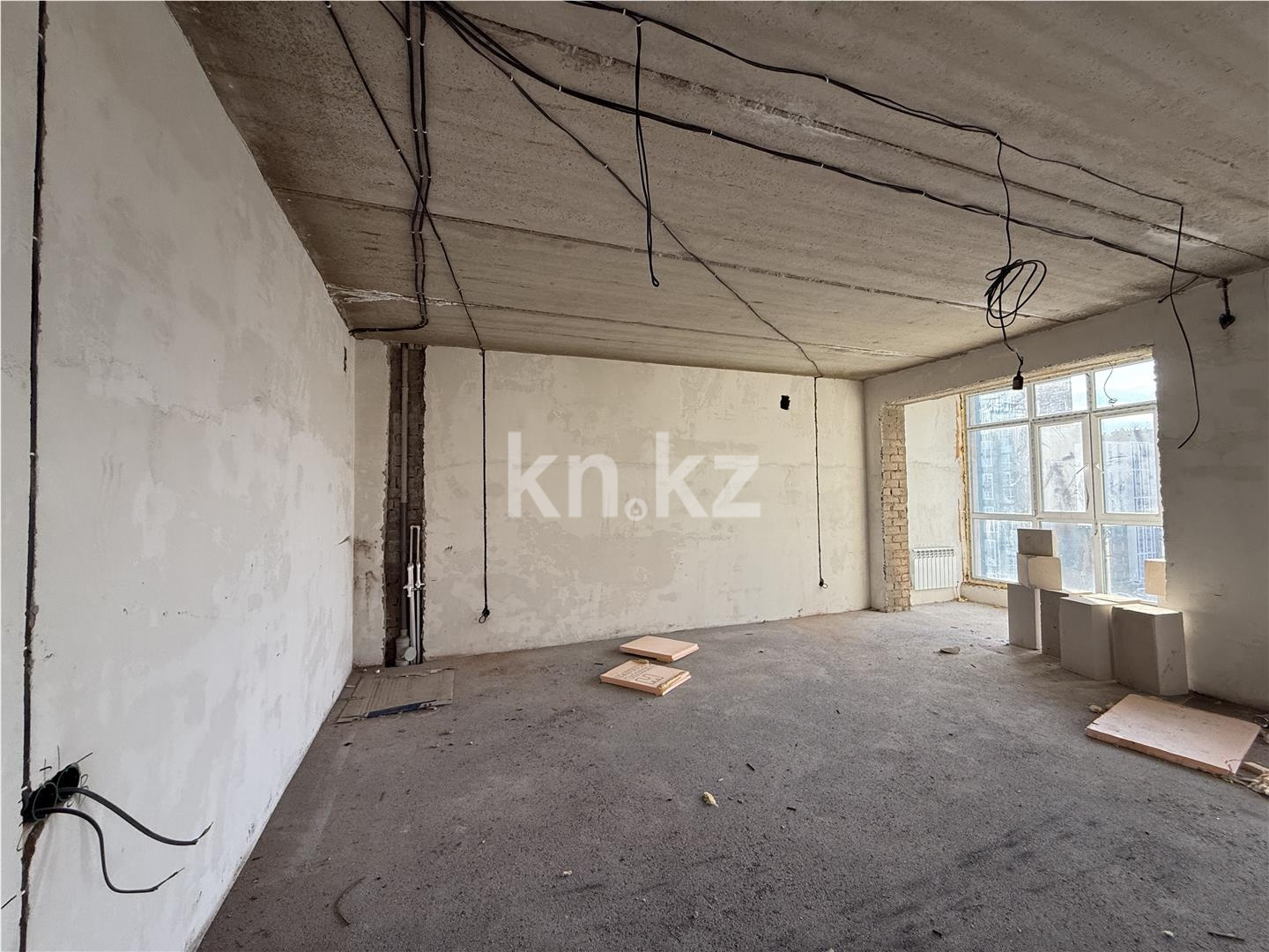Продажа 5-комнатной квартиры, 159 м² в Караганде